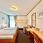 Bergland מלון 3*