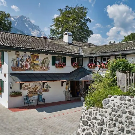 Hotel Bergland 3*