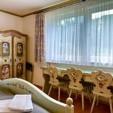 מלון Bergland 3*