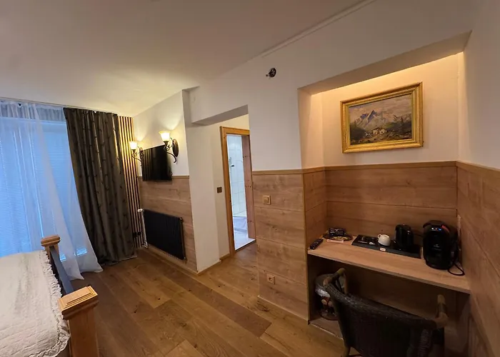 Hotel Bergland 3*